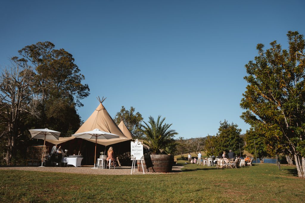 Double tipi for 100 guests